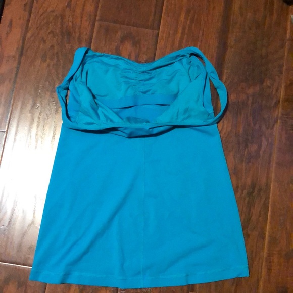 Lululemon tank top - Picture 3 of 3